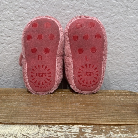 UGG Bixbee Bootie Pink Size 02/03 - Picture 7 of 7